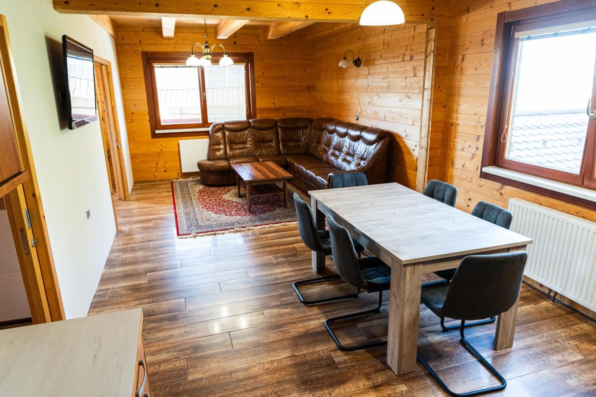 Bed and Breakfast Adventure Farm Store Екстер'єр фото