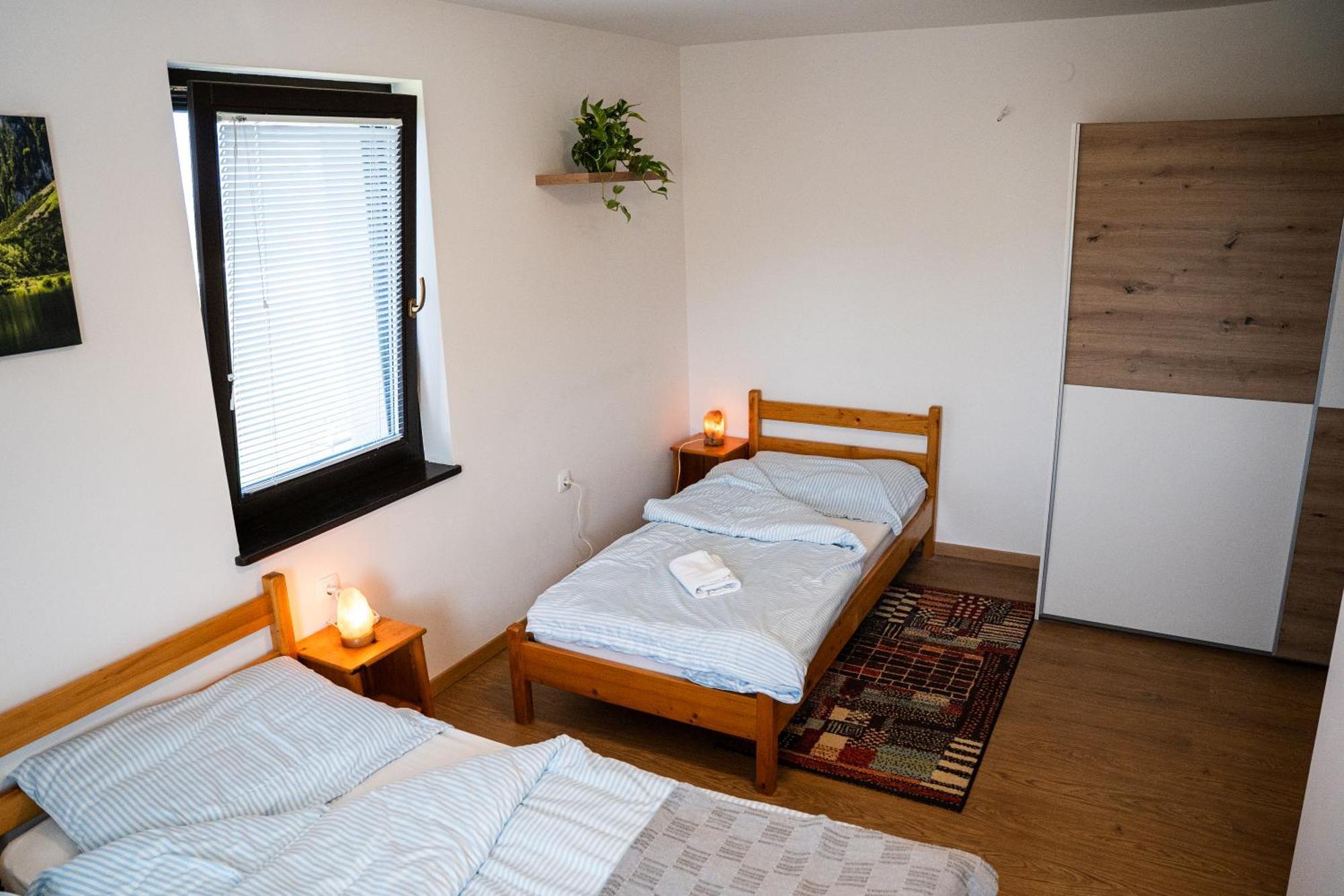 Bed and Breakfast Adventure Farm Store Екстер'єр фото